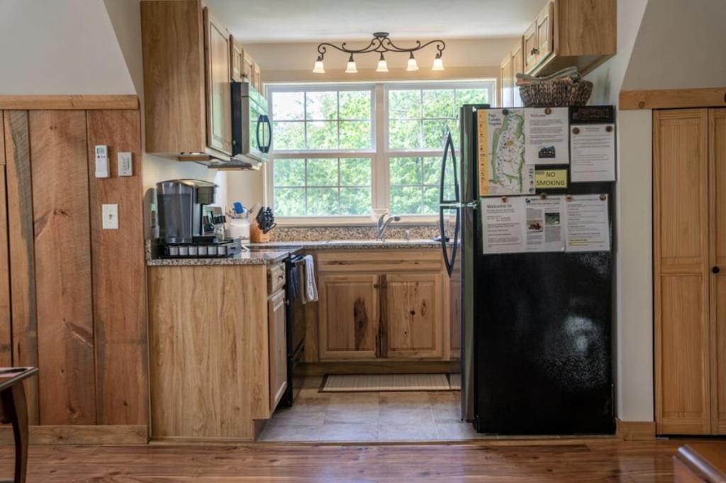 Mockingbird Mountain Spa And Retreat Luray Esterno foto