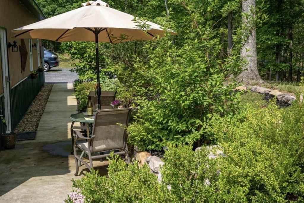 Mockingbird Mountain Spa And Retreat Luray Esterno foto
