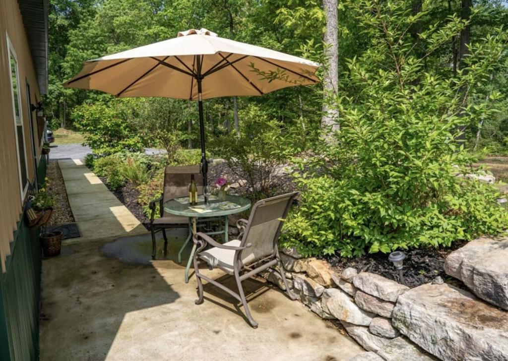 Mockingbird Mountain Spa And Retreat Luray Esterno foto