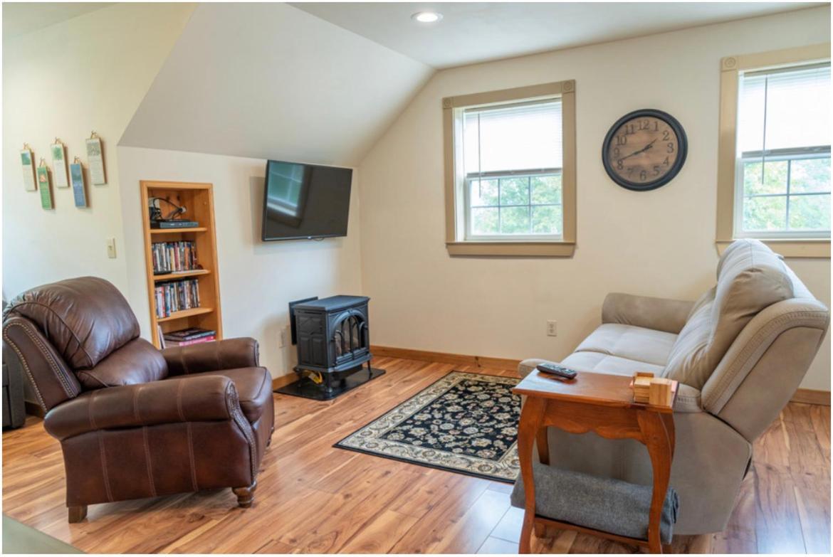 Mockingbird Mountain Spa And Retreat Luray Esterno foto